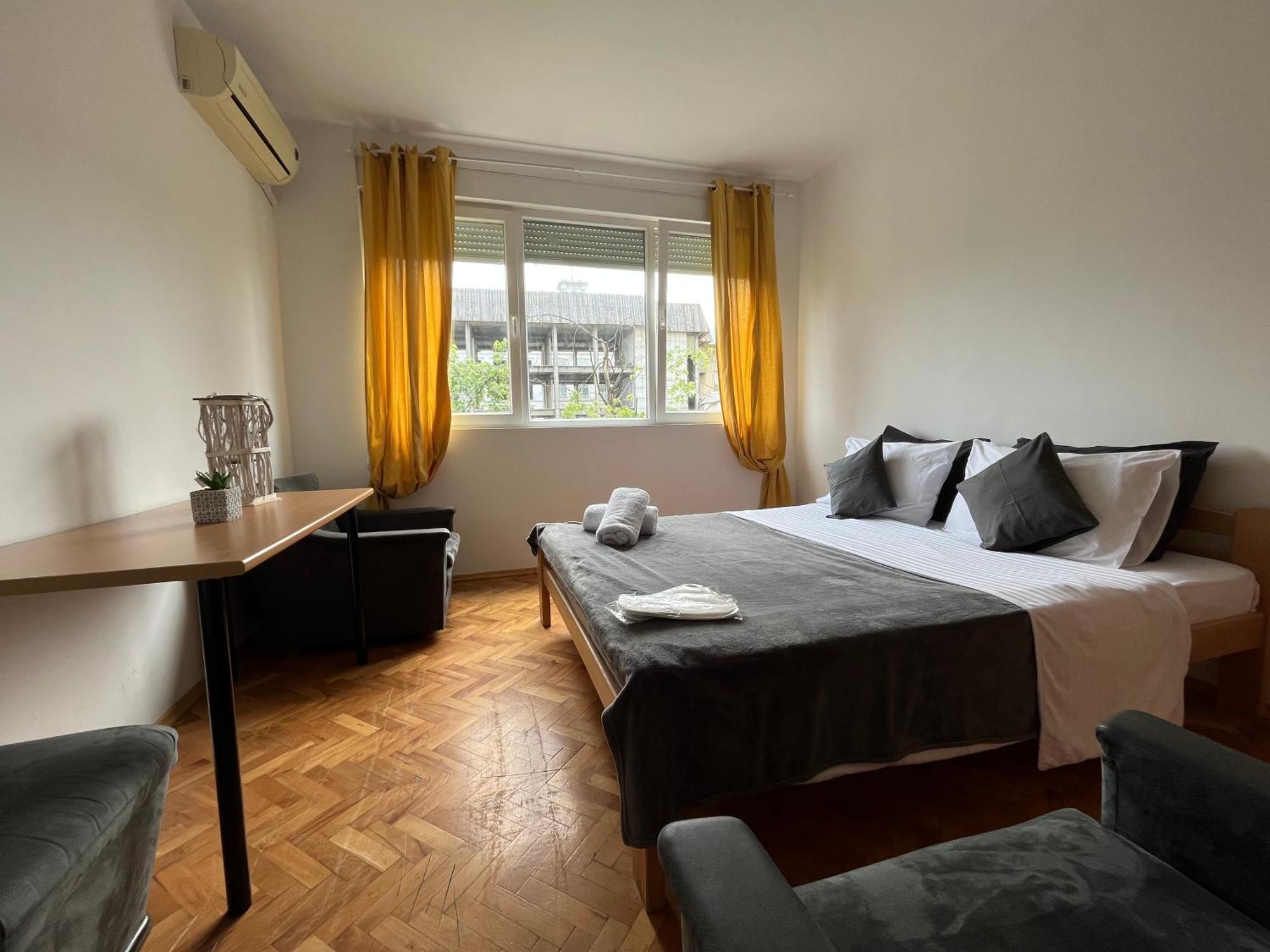 Central M - 5 Apartments Scopia Exterior foto